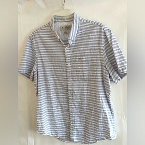 Penguin Munsingwear Striped Short-Sleeve Button-Down Casusl Shirt
